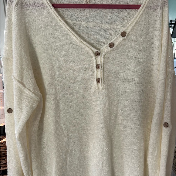 Promesa Slow Your Roll Exposed-Seam Roll-Up Henley Sweater S Large like new - Picture 2 of 5